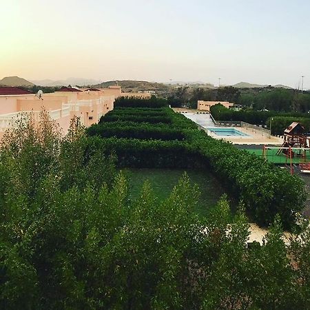شاليهات بلنسية - Families Only Ta'if Exterior photo